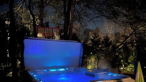 室外 SPA 浴池