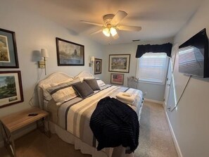 1 bedroom, iron/ironing board, WiFi