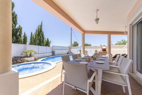 Villa Duma with private pool and jacuzzi which can be heated