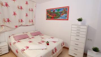 2 dormitorios y ropa de cama