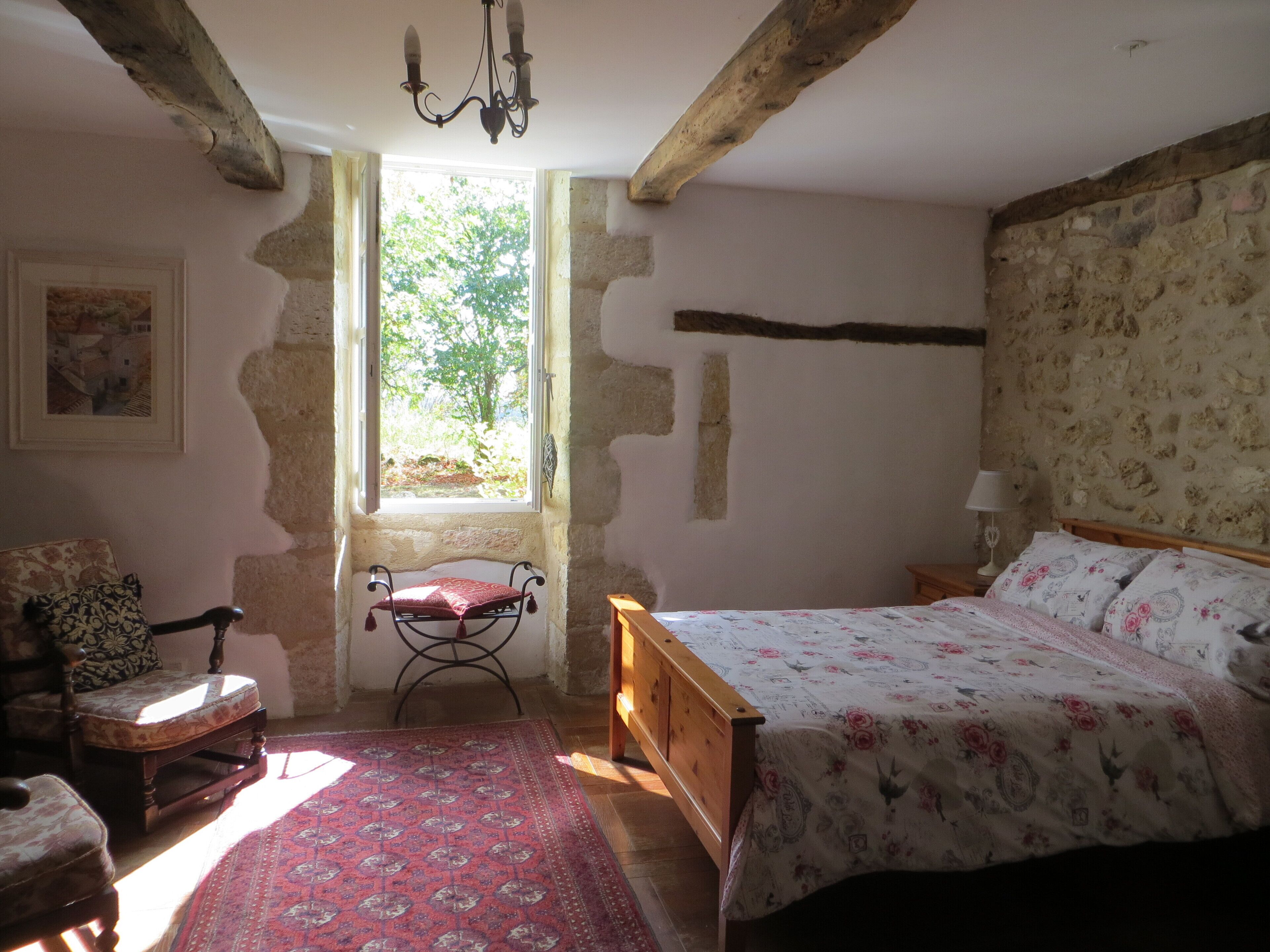 7 chambres, fer et planche à repasser, lit parapluie, Wi-Fi gratuit