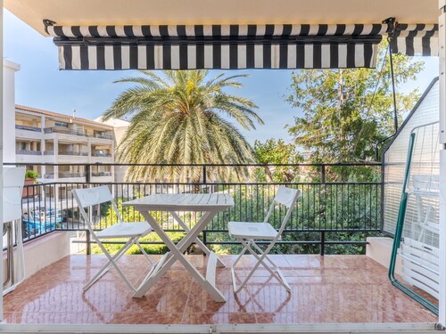 131-POMPEYO II. Apartment located in Cambrils only 300m from the beach
