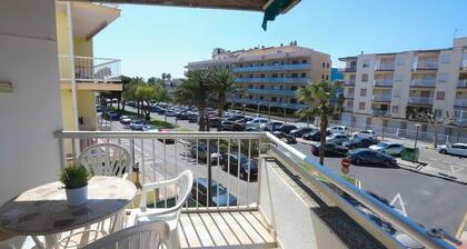 132-REGUERAL Apartment 50m from the beach of Cambrils