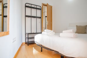 3 chambres, Wi-Fi gratuit, draps fournis