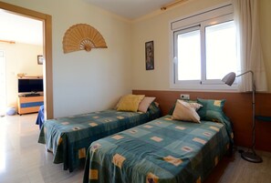 Bügeleisen/Bügelbrett, Bettwäsche