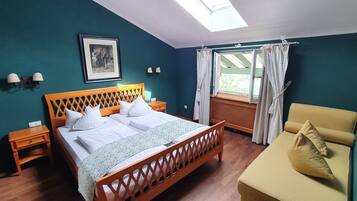 1 slaapkamer, een kluis op de kamer, wifi, beddengoed