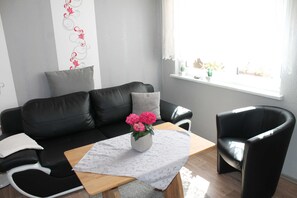 Unclassified image, 5 of 10, button - Quiet apartment in the monastery town Dargun - Quiet apartment in Dargun (Dargun)