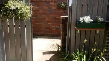 Cabin, 1 Bedroom, Shared Bathroom | Fitness facility