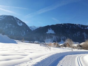 Unclassified image, 2 of 15, button