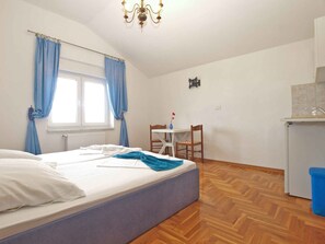 1 bedroom, WiFi - Studio with a/c (Fažana)