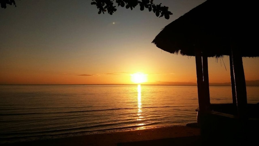 SmallFry's Beach Resort