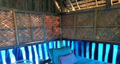 SmallFry's Beach Resort