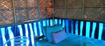SmallFry's Beach Resort
