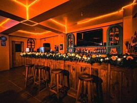 Bar (en la propiedad)