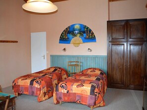 3 bedrooms