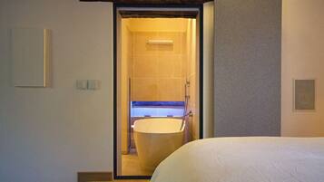 1 chambre, coffres-forts dans les chambres, fer et planche Ă repasser