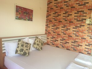 Chambre Classique | Bureau, chambres insonorisées, lits pliants/supplémentaires