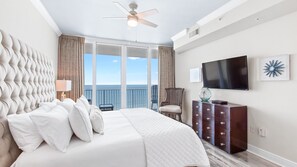 3 habitaciones, escritorio y cortinas blackout