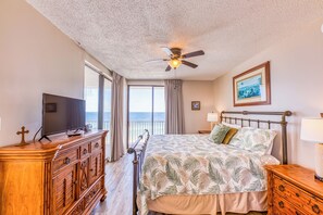 3 makuuhuonetta, silitysrauta/-lauta, ilmainen Wi-Fi, vuodevaatteet