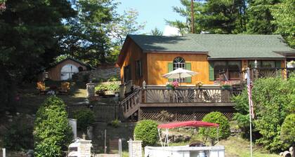 Trout Lake Waterfront Cottage dans la région du parc Adirondack