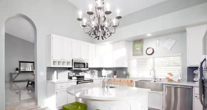 Big Family Friendly Home, HUGE Gameroom, By Sprng Training, Golf & Cardinals