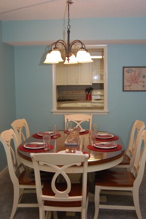 Dining - Cozy Coastal Retreat • Ocean Views + Roomy Condo • Walk to the Beach in Minutes! (Myrtle Beach)