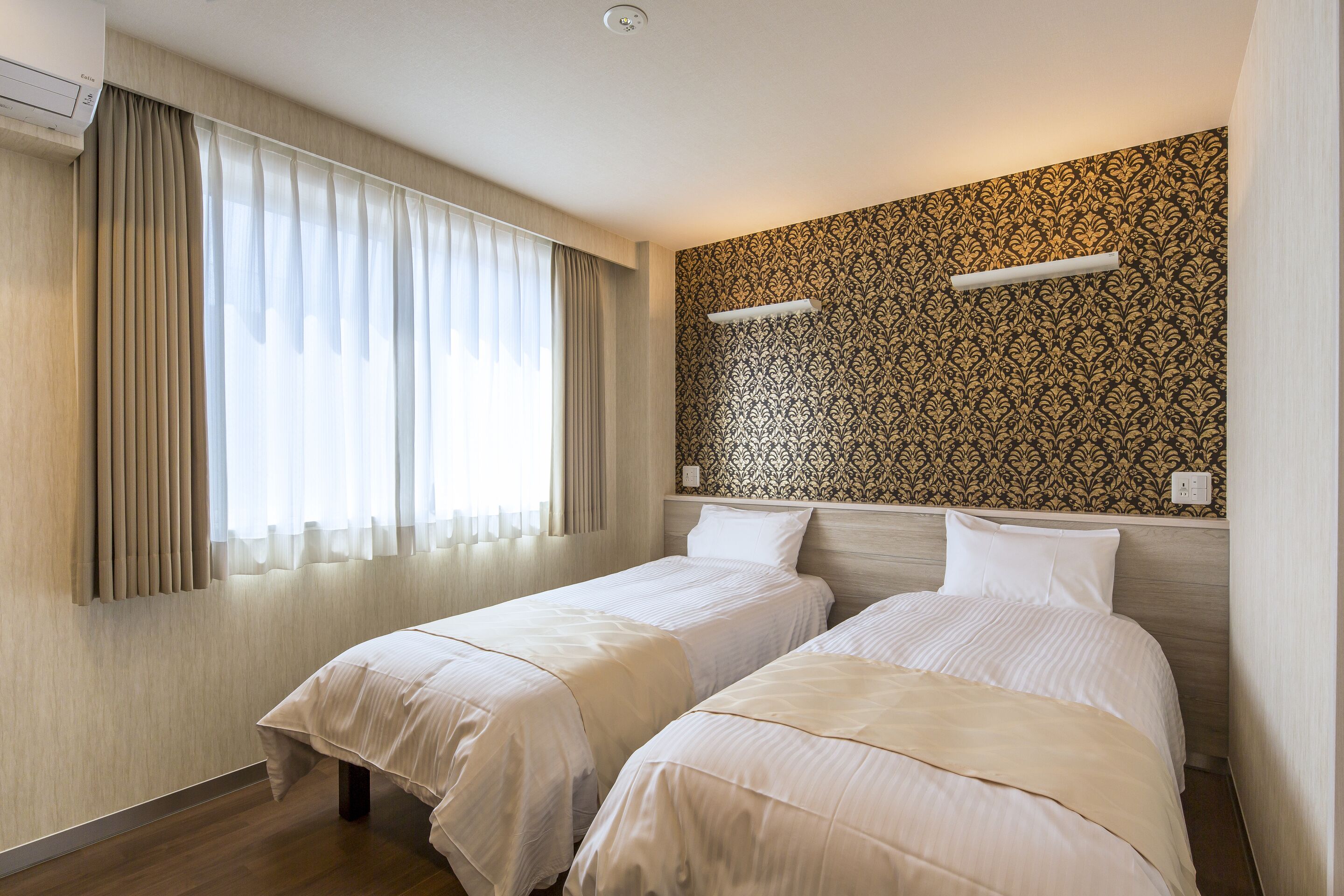 superior quadruple room, 2 bedrooms, balcony | 1 bedroom, in-room safe, soundproofing, iron/ironing board