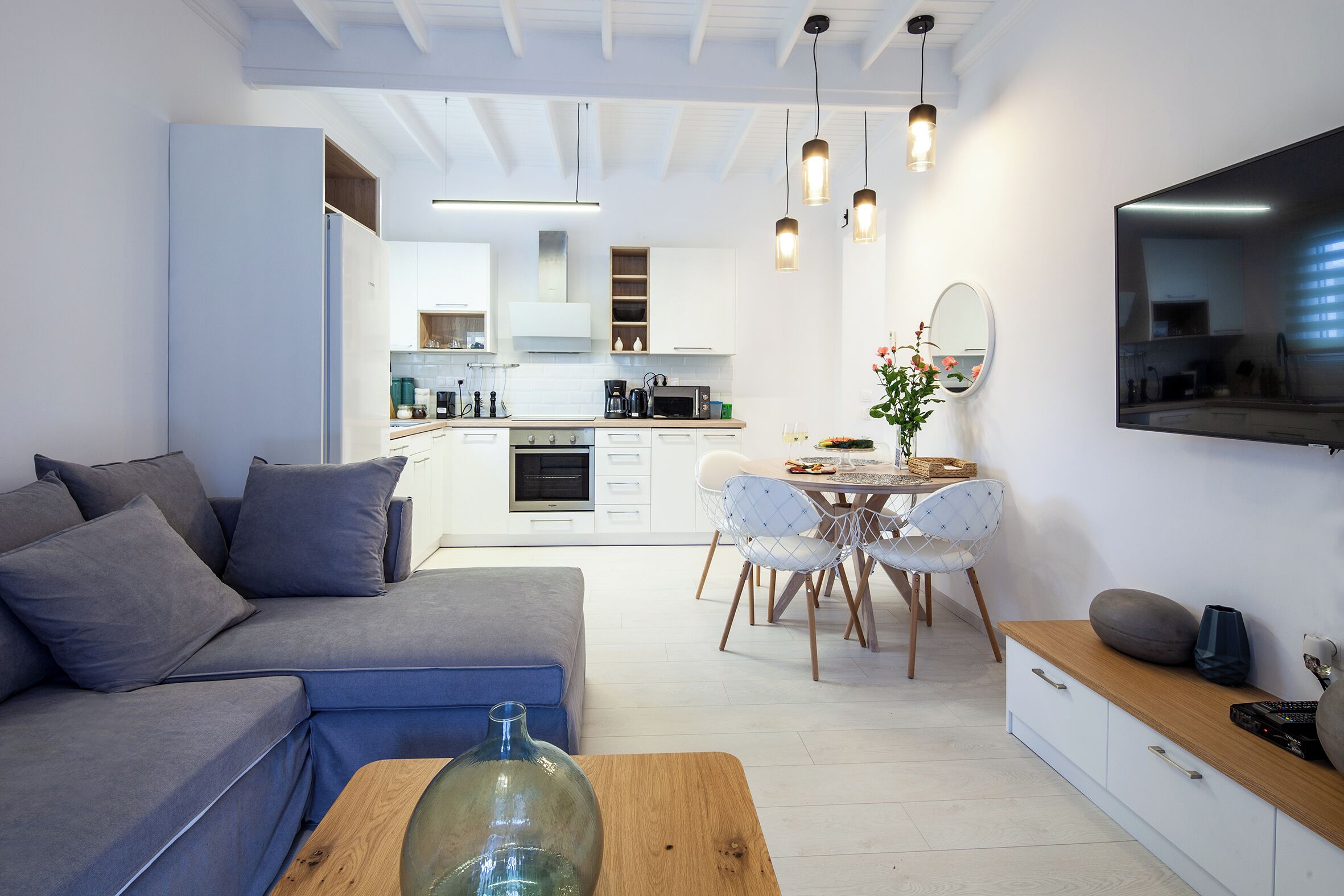 Photo - Sun 'n Chill, Boutique Apartments & Beach Villa