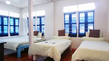 Family Room | Free WiFi