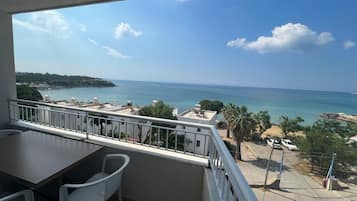 Family Apartment, 1 Bedroom, Kitchen, Sea View | Terrace/patio