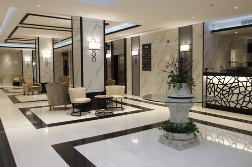 Diwan Residence Hotel Alnaeem