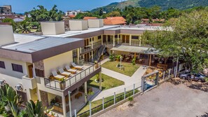 Fachada da propriedade