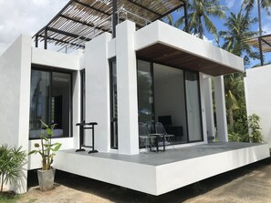 One Bedroom Villa | 1 chambre, coffres-forts dans les chambres, bureau, Wi-Fi gratuit