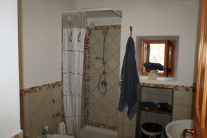Interior detail - Agriturismo Zibibbodoro (Pantelleria)