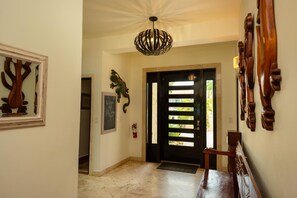 Premium Villa, Multiple Bedrooms, Non Smoking, Ocean View | Floor plan - Villa Jammin Gecko (Placencia)