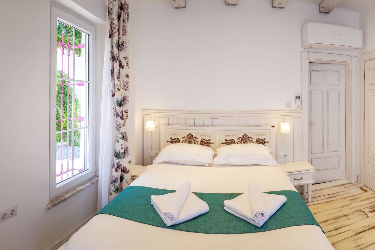 Chambre Deluxe | Wi-Fi gratuit, draps fournis