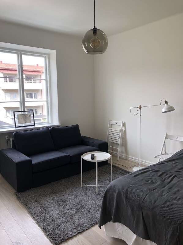 Standard-Apartment | Verdunkelungsvorhänge, Bügeleisen/Bügelbrett, Babybetten