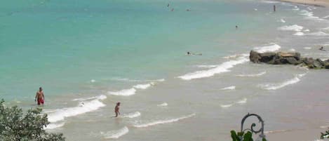 Am Strand, Liegestühle, Strandtücher