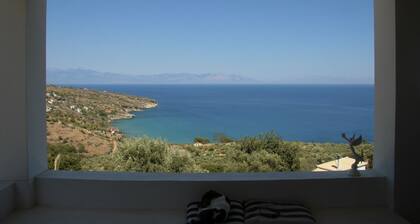 Beautiful House Near Koroni, Peloponnesos Stunning Sea View