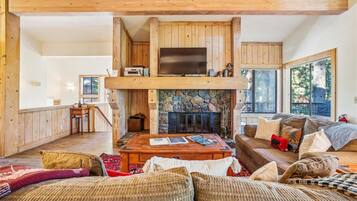 Smart TV, fireplace, offices