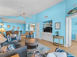 TV, DVD player, books - Breathtaking View from this Villa, close to restaurant!  B3723B (Cape Haze)