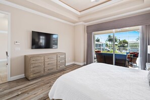 4 habitaciones, tabla de planchar con plancha, internet y ropa de cama 