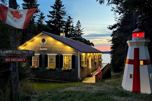 The amazing Periwinkle Cottage on Campobello Island!