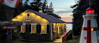 Private Oceanfront Cottage renovated: New Oceanfront Master BR for 2023 season
