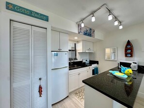 Fridge, microwave, oven, coffee/tea maker