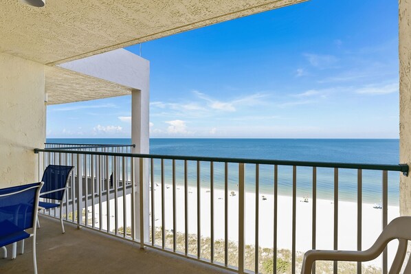 Property grounds - Watch the waves roll in from this beach condo (Marco Island)