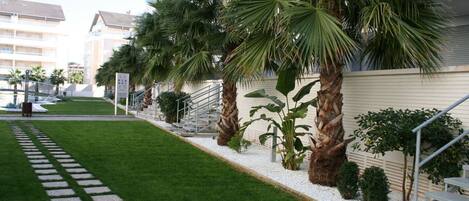 Jardines del alojamiento