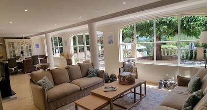 Villa Vallon, Golf von St. Tropez, 10 Gehminuten zum Strand, renoviert 2023