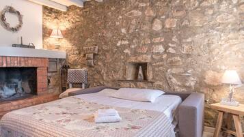 2 Schlafzimmer, Schreibtisch, Bügeleisen/Bügelbrett, WLAN