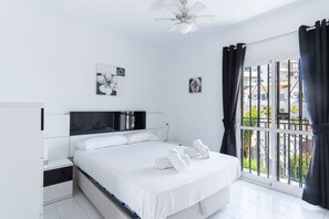 Room - Los Pinos 25 Villas by Casasol (Nerja)